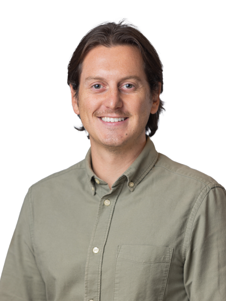 staff headshot 450x600-4.png